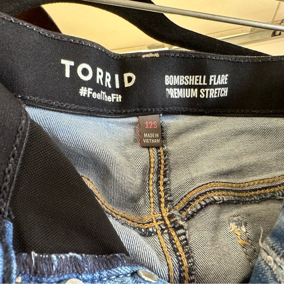 Torrid High Rise Blue Button-Fly Jeans - Picture 6 of 6